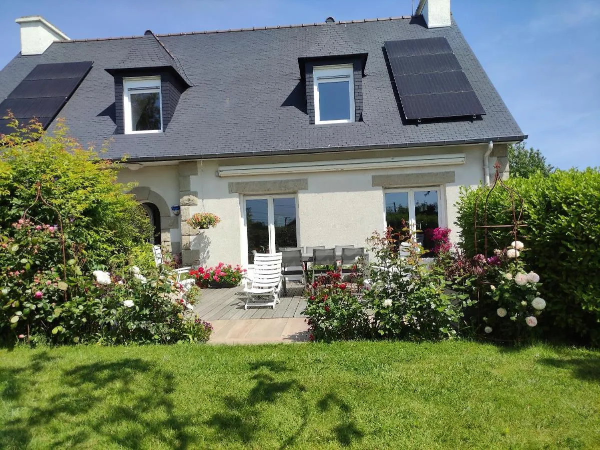 Les Chambres Des Badious Plerguer Bed & Breakfast