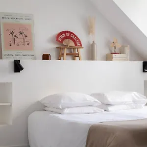 Artefact Bed & Breakfast