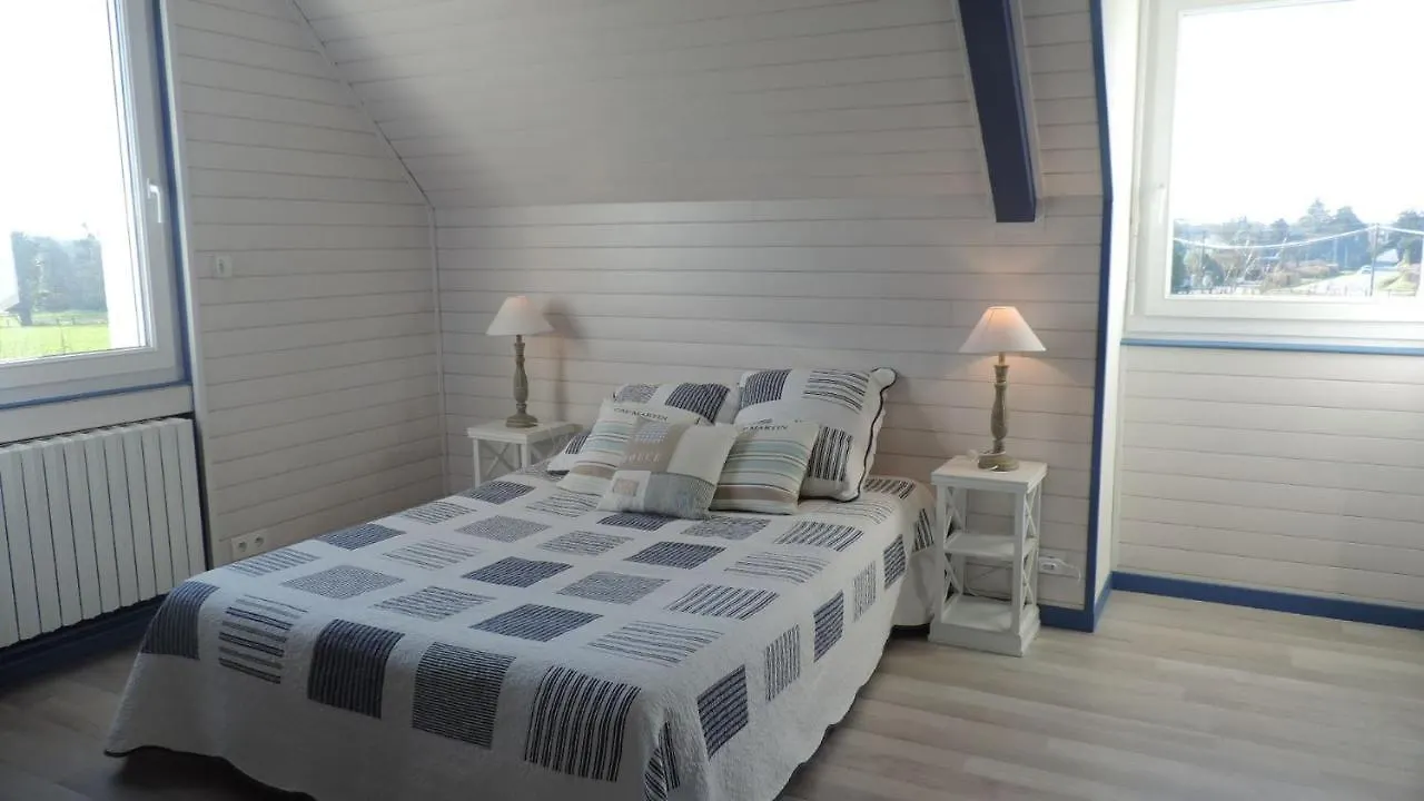 Bed & Breakfast Les Chambres Des Badious Plerguer Frankrike