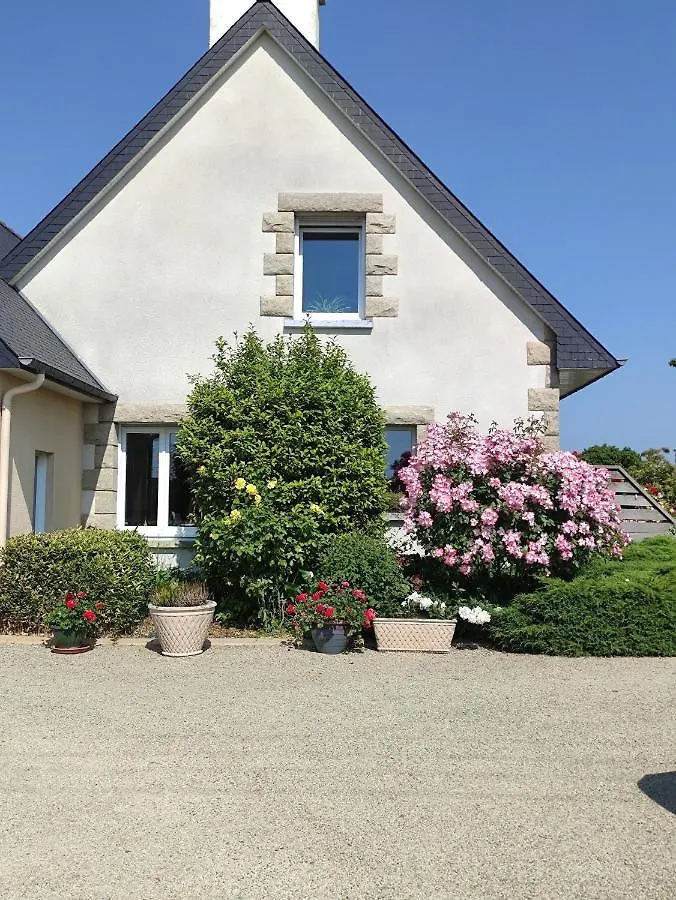 Les Chambres Des Badious Plerguer 0*,  Francia